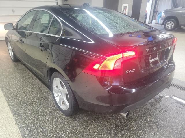 2013 VOLVO S60 T5 YV1612FS8D2190291