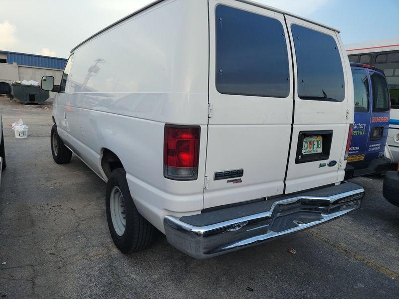 2013 FORD ECONOLINE CARGO VAN COMMERCIAL/RECREATIONAL 1FTNE2EL1DDA93390