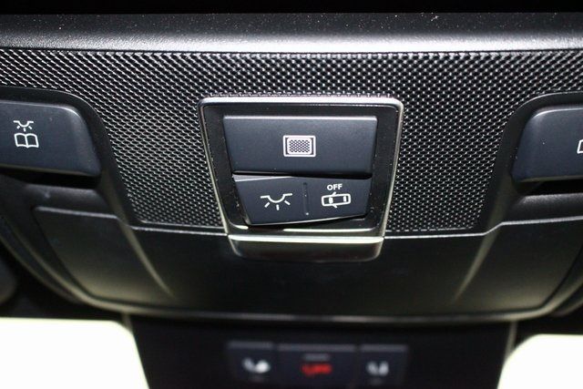 2013 MERCEDES-BENZ SL-CLASS SL 550 WDDJK7DA6DF005562