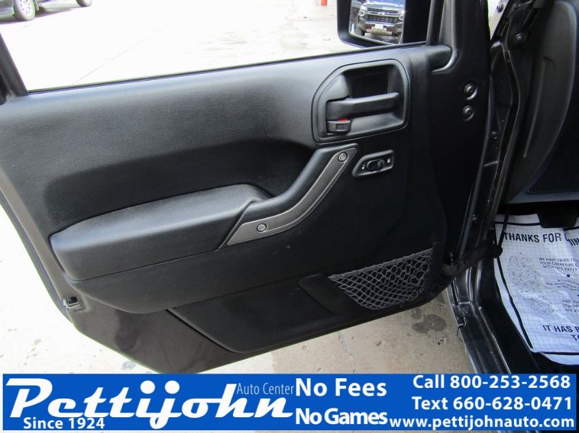 2018 JEEP WRANGLER JK SPORT S 1C4AJWAG8JL805888