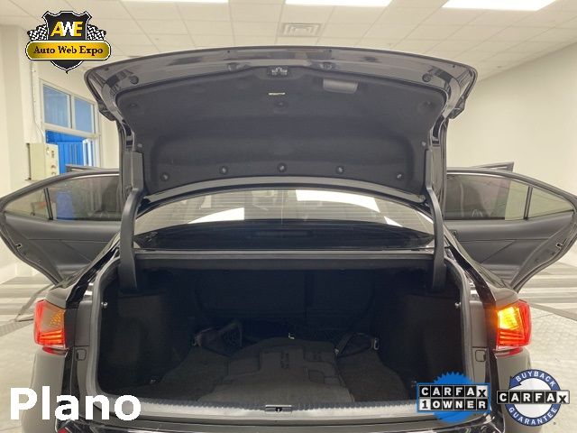 2019 LEXUS IS IS 300 JTHBA1D29K5085514