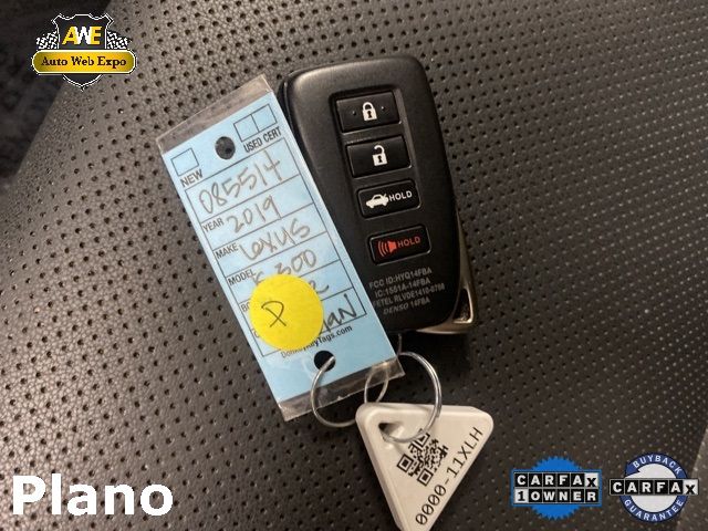 2019 LEXUS IS IS 300 JTHBA1D29K5085514