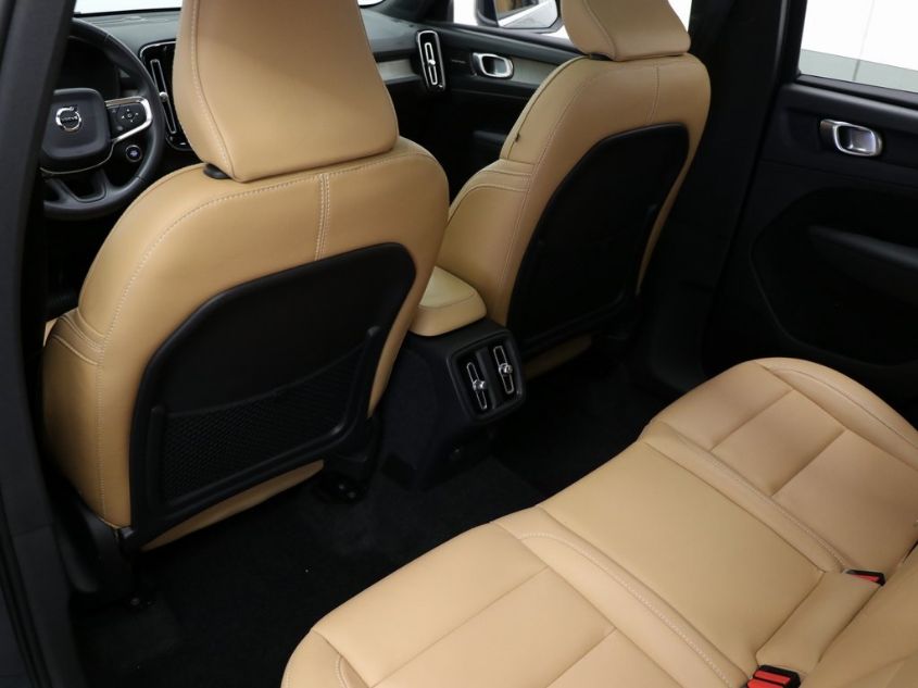 2019 VOLVO XC40 INSCRIPTION YV4162UL2K2089772