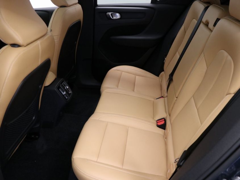 2019 VOLVO XC40 INSCRIPTION YV4162UL2K2089772