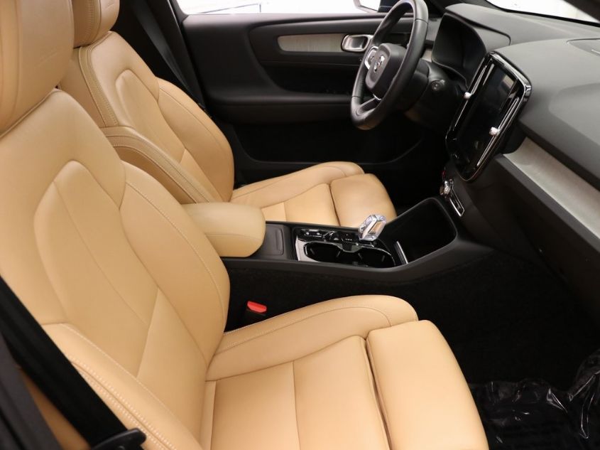 2019 VOLVO XC40 INSCRIPTION YV4162UL2K2089772