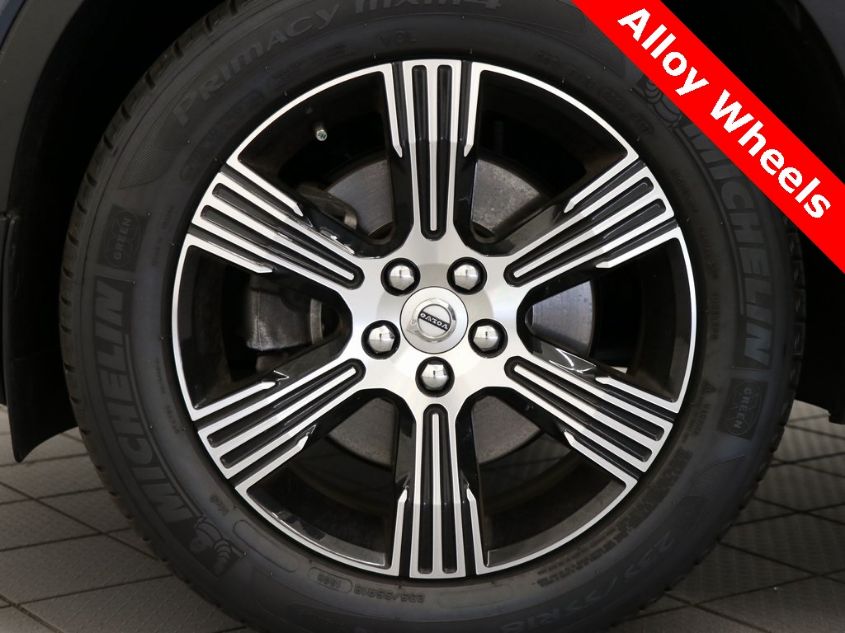 2019 VOLVO XC40 INSCRIPTION YV4162UL2K2089772