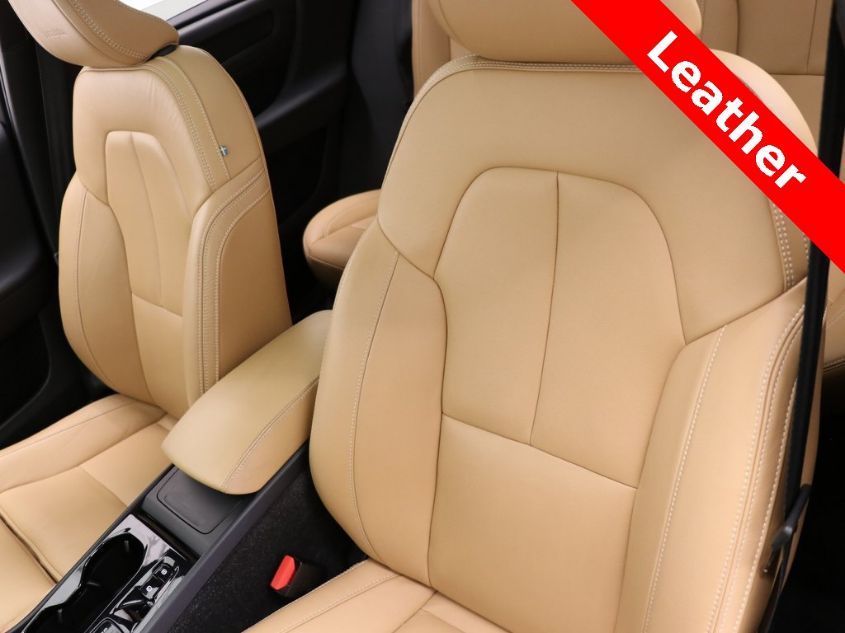 2019 VOLVO XC40 INSCRIPTION YV4162UL2K2089772