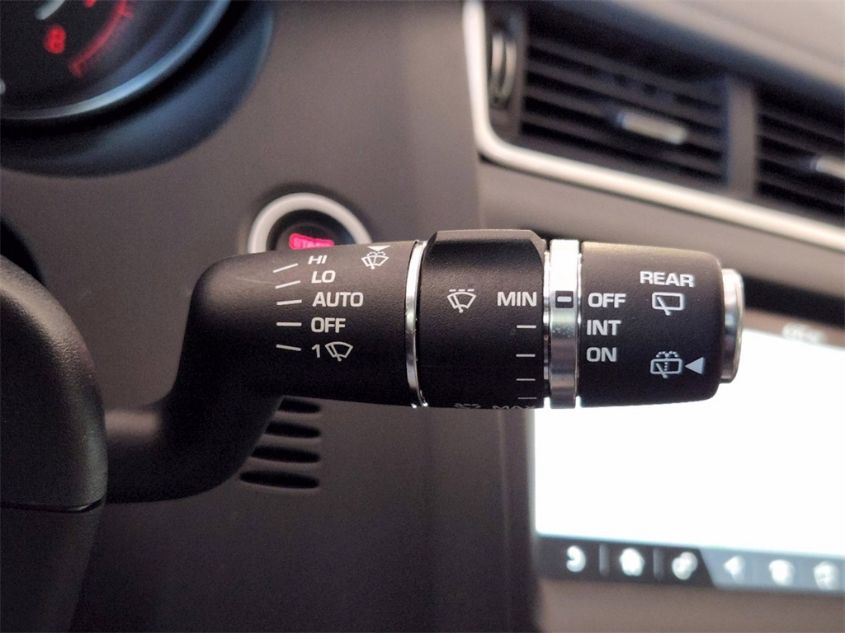 2020 JAGUAR E-PACE SADFK2FX7L1Z76512