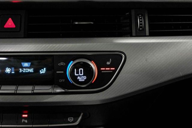 2017 AUDI A4 PREMIUM PLUS WAUENAF44HN006001