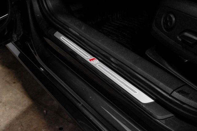 2017 AUDI A4 PREMIUM PLUS WAUENAF44HN006001
