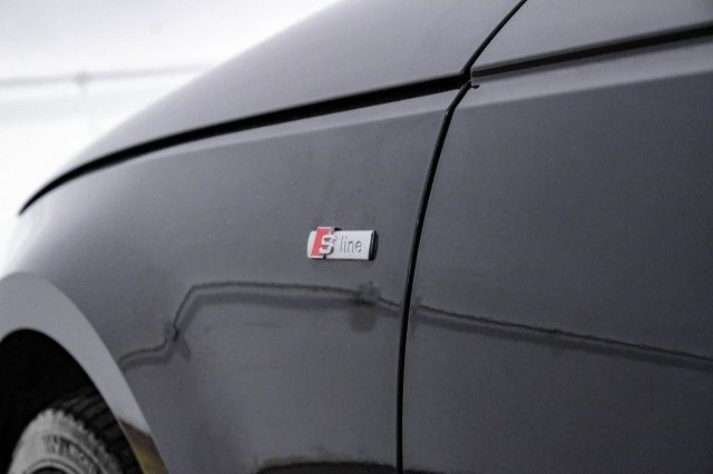 2017 AUDI A4 PREMIUM PLUS WAUENAF44HN006001