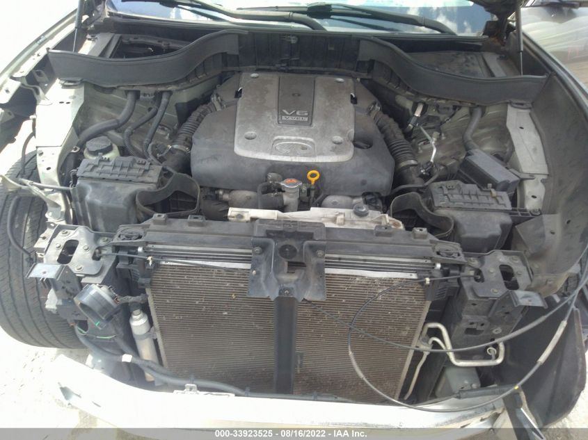 2015 INFINITI QX70 JN8CS1MU4FM381870