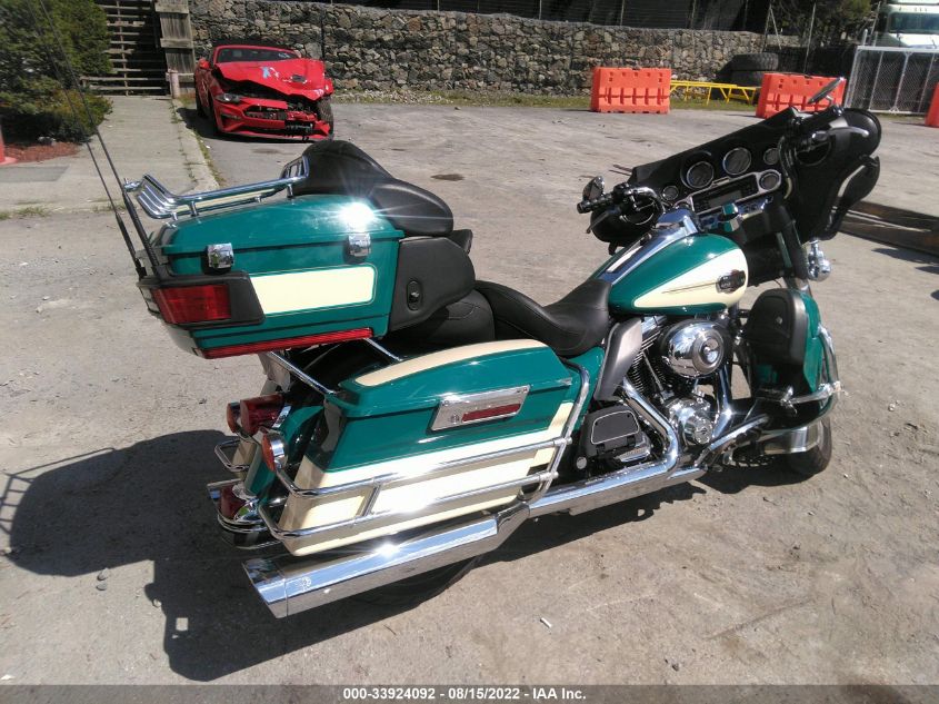 2009 HARLEY-DAVIDSON FLHTCU 1HD1FC4189Y613004