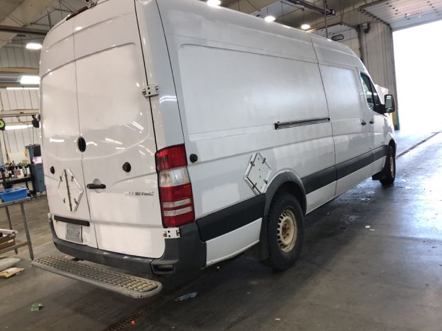2014 MERCEDES-BENZ SPRINTER CARGO VANS WD3PE8DE7E5821640