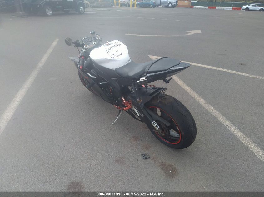 2009 YAMAHA YZFR6 JYARJ16E99A017248