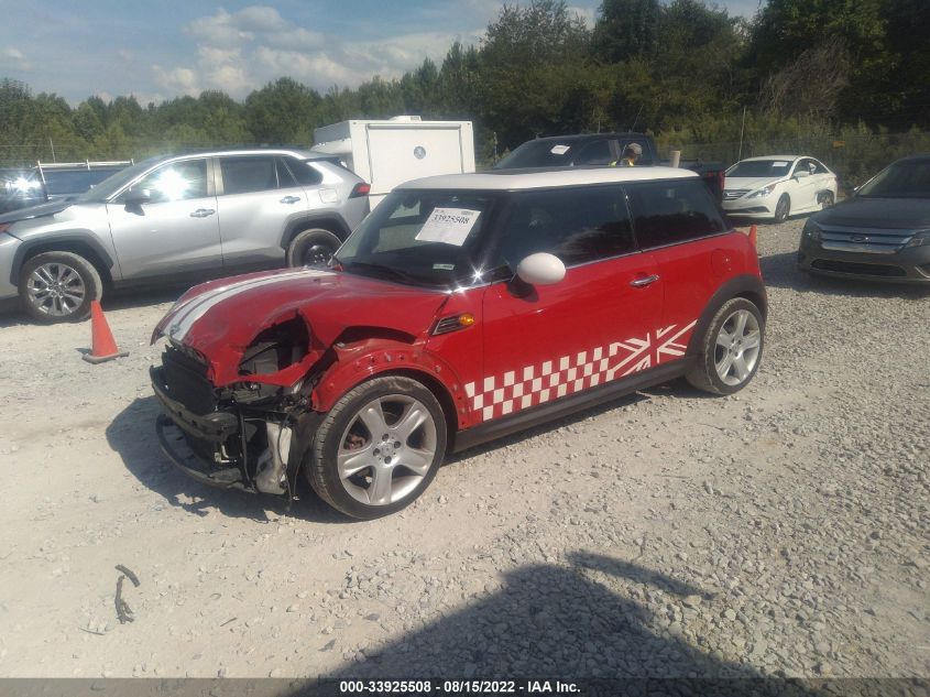2013 MINI COOPER HARDTOP WMWSU3C55DT684194