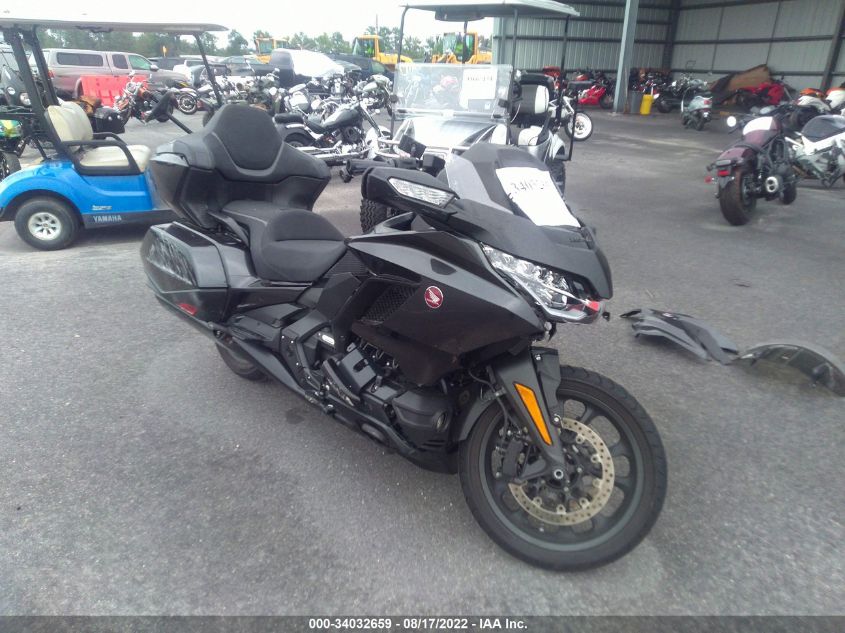 2022 HONDA GL1800, VIN: JH2SC7958NK400141