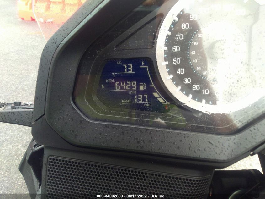 2022 HONDA GL1800 D JH2SC7958NK400141