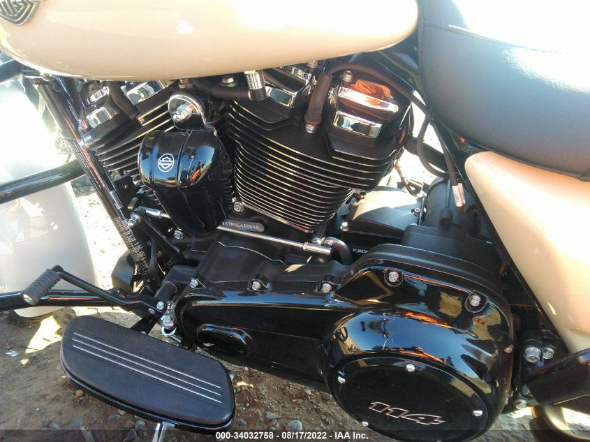2022 HARLEY-DAVIDSON FLTRXS 1HD1KTP21NB644804