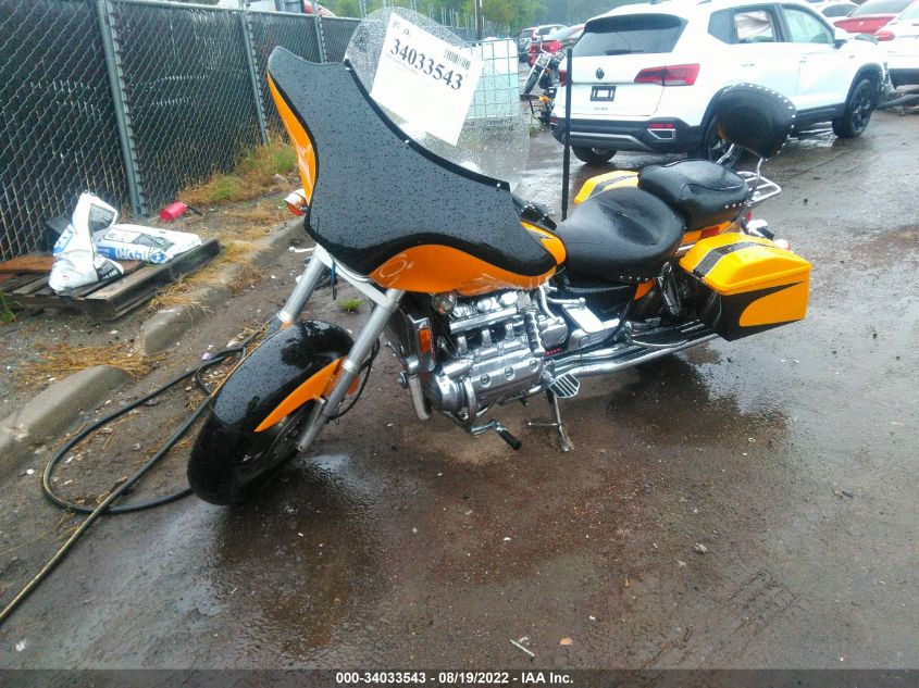 2000 HONDA GL1500 C/2 1HFSC3403YA301059