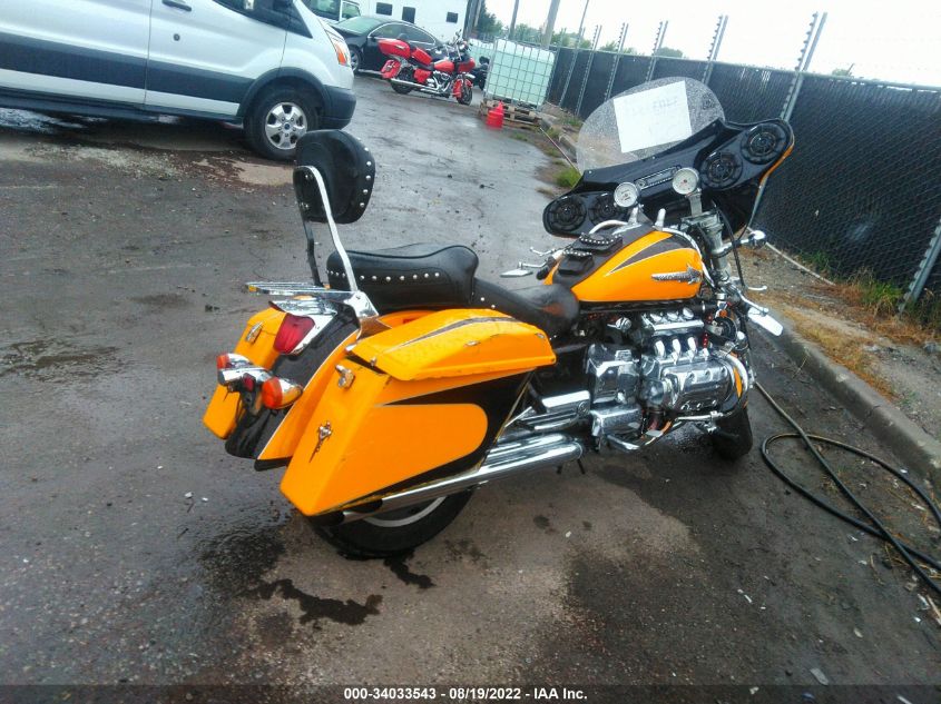 2000 HONDA GL1500 C/2 1HFSC3403YA301059