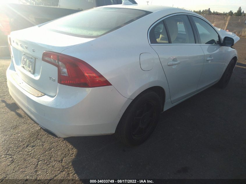 2015 VOLVO S60 T5 DRIVE-E PREMIER YV140MFB0F1315721