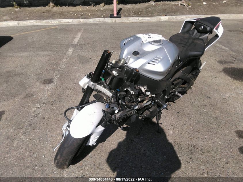 2018 YAMAHA YZFR6 C JYARJ28Y0JA001585