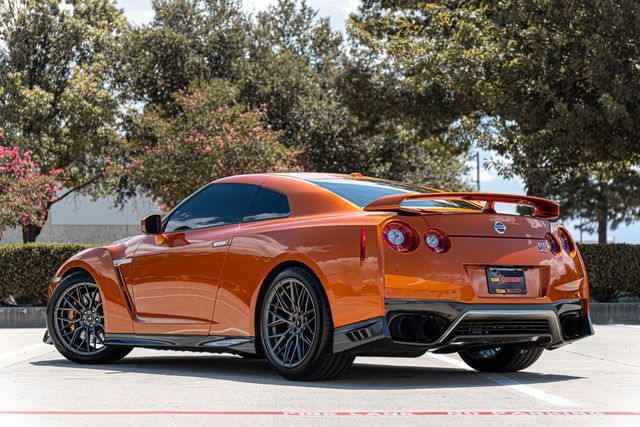 2017 NISSAN GT-R PREMIUM JN1AR5EF7HM820393