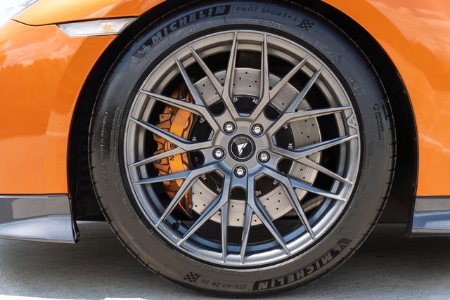 2017 NISSAN GT-R PREMIUM JN1AR5EF7HM820393