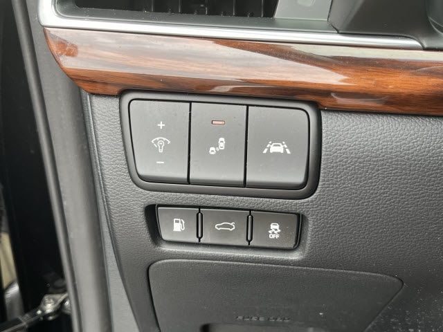 2018 KIA CADENZA TECHNOLOGY KNALC4J16J5099248