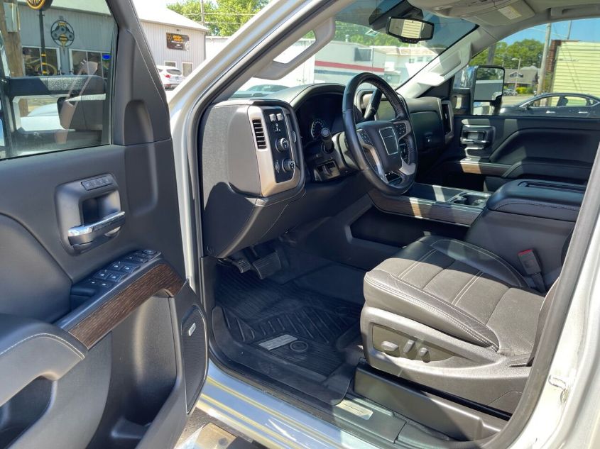2019 GMC SIERRA 3500HD DENALI 1GT42WEY3KF269283