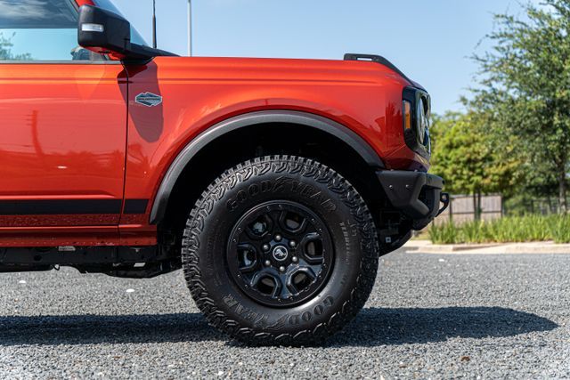 2022 FORD BRONCO BASE/BIG BEND 1FMEE5DP6NLB32595