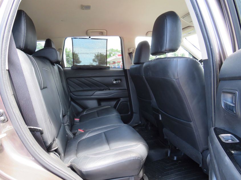 2018 MITSUBISHI OUTLANDER PHEV SEL/GT JA4J24A50JZ048251