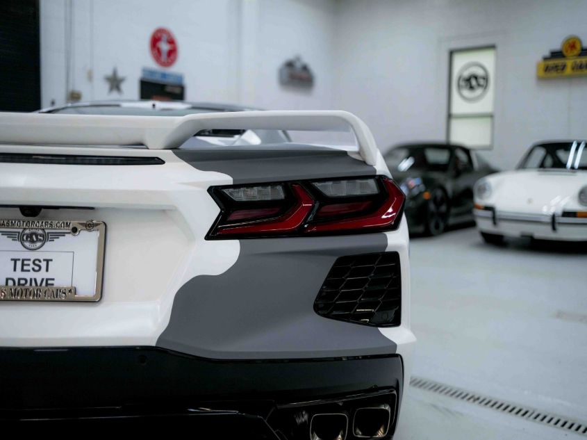 2020 CHEVROLET CORVETTE 2LT 1G1Y72D48L5111726