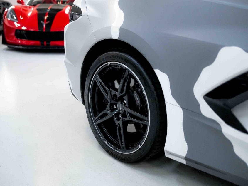 2020 CHEVROLET CORVETTE 2LT 1G1Y72D48L5111726