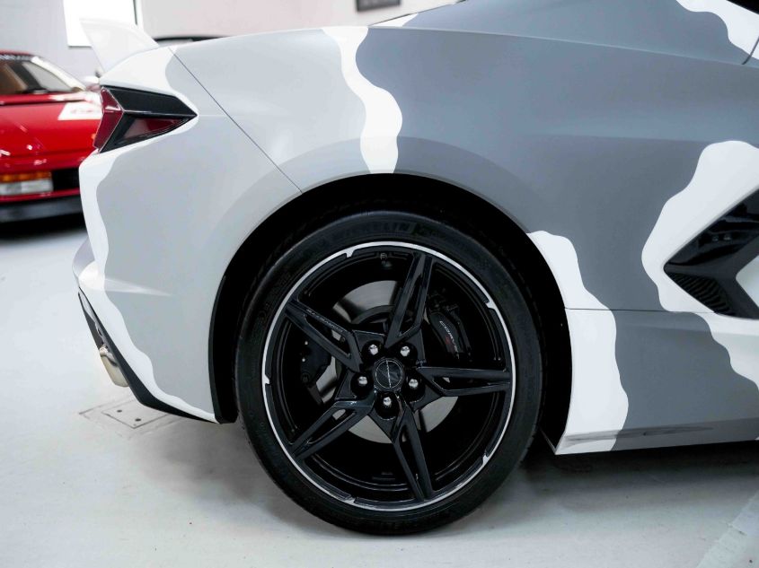 2020 CHEVROLET CORVETTE 2LT 1G1Y72D48L5111726