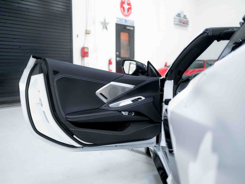 2020 CHEVROLET CORVETTE 2LT 1G1Y72D48L5111726