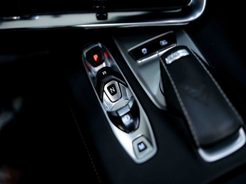 2020 CHEVROLET CORVETTE 2LT 1G1Y72D48L5111726