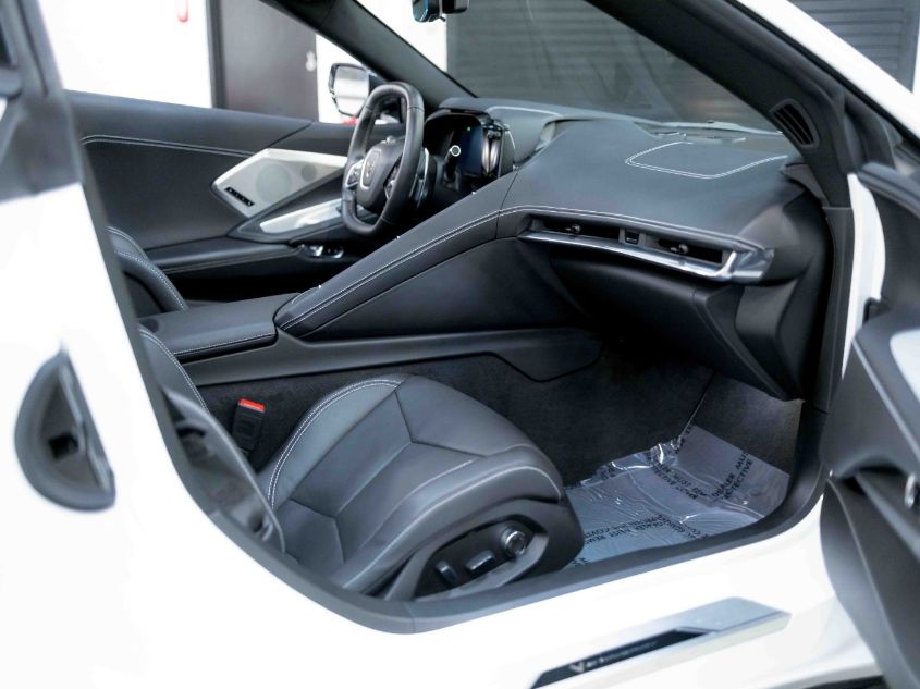 2020 CHEVROLET CORVETTE 2LT 1G1Y72D48L5111726