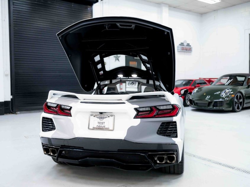 2020 CHEVROLET CORVETTE 2LT 1G1Y72D48L5111726