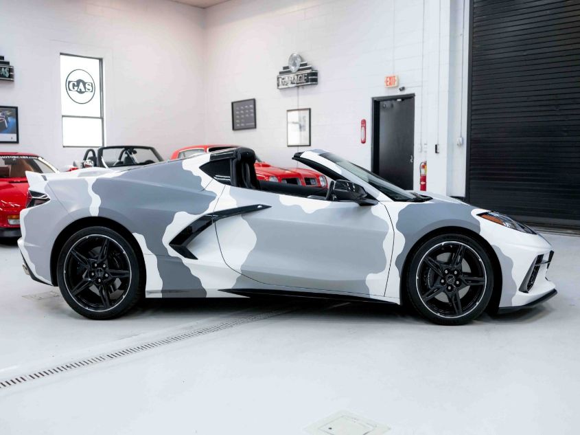 2020 CHEVROLET CORVETTE 2LT 1G1Y72D48L5111726