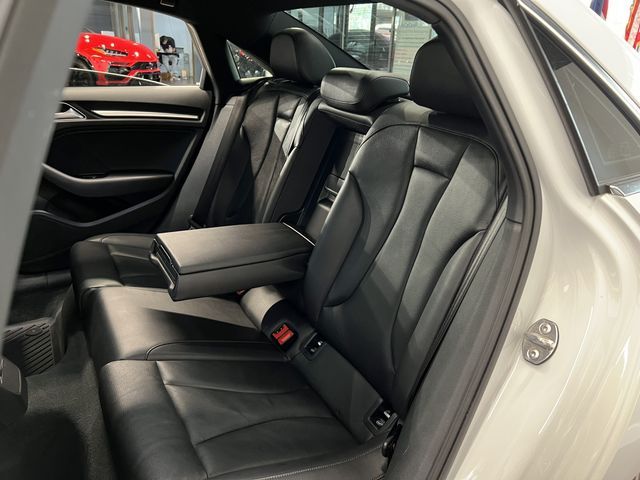 2018 AUDI A3 SEDAN PREMIUM PLUS WAUGUGFF1J1070350
