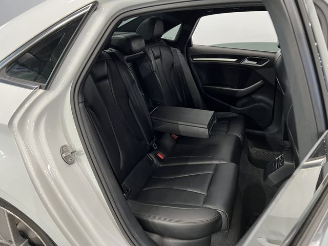 2018 AUDI A3 SEDAN PREMIUM PLUS WAUGUGFF1J1070350