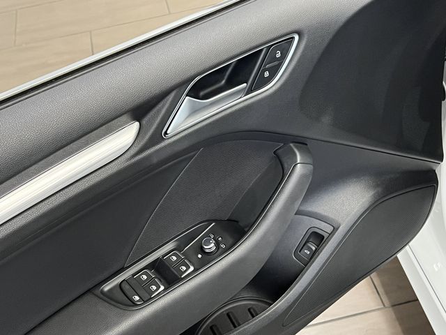 2018 AUDI A3 SEDAN PREMIUM PLUS WAUGUGFF1J1070350