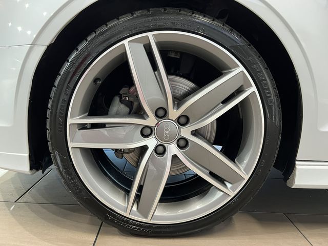 2018 AUDI A3 SEDAN PREMIUM PLUS WAUGUGFF1J1070350