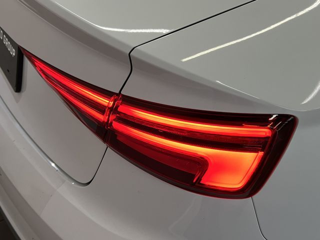 2018 AUDI A3 SEDAN PREMIUM PLUS WAUGUGFF1J1070350