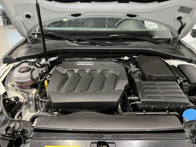 2018 AUDI A3 SEDAN PREMIUM PLUS WAUGUGFF1J1070350