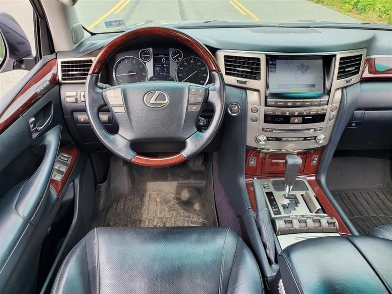 2015 LEXUS LX 570 JTJHY7AX4F4184518
