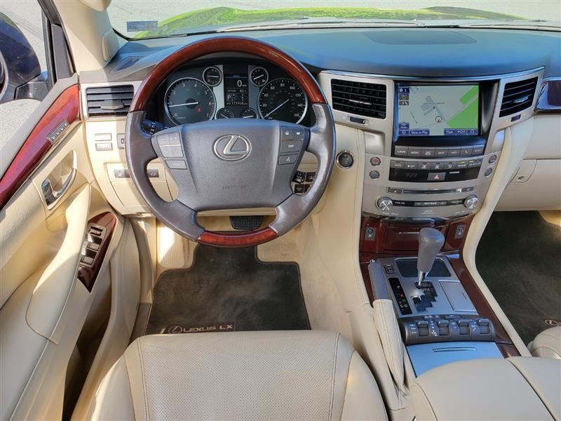 2015 LEXUS LX 570 JTJHY7AX3F4183019