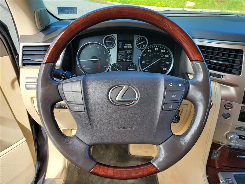 2015 LEXUS LX 570 JTJHY7AX3F4183019